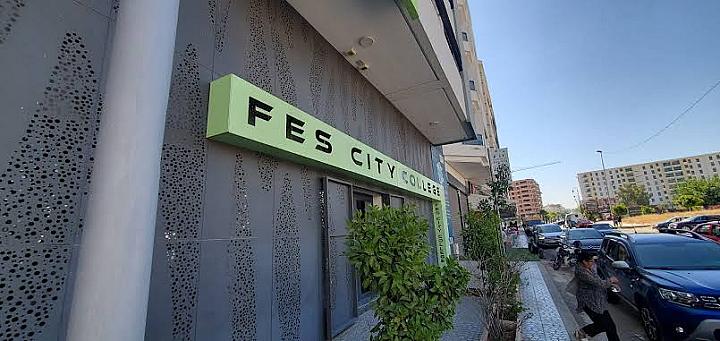 Renforcer la confiance parentale par le digital — Fès City